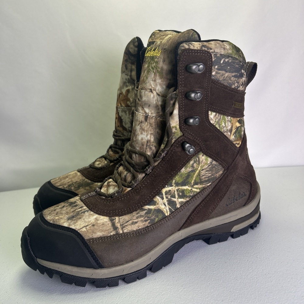 Cabelas Hunting Boots Mens 11M Camo 400g Thinsulate Waterproof Vibram 81-8639